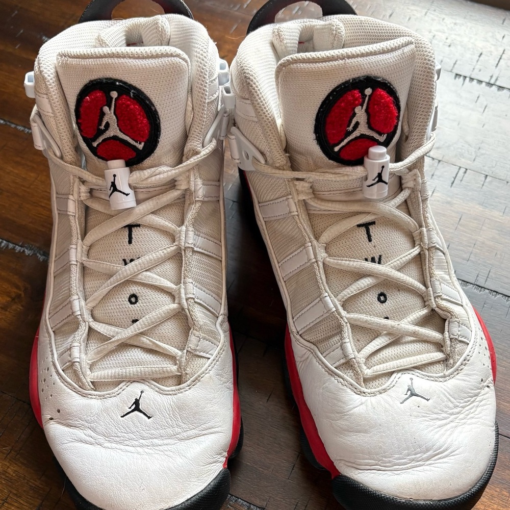 Jordan Athletic Shoes White and Red